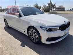 بی ئێم دەبڵیو سیریەس 5